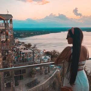 Meet your Posher, Bianca